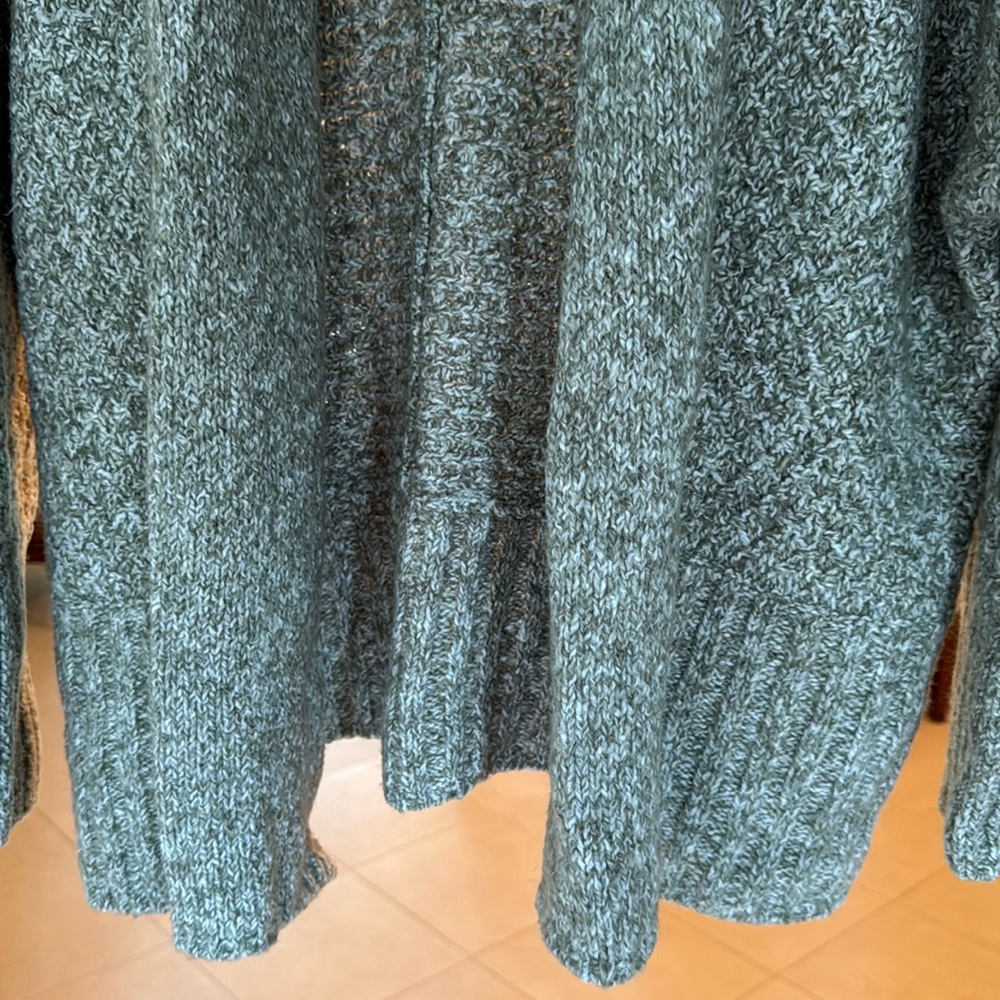 Anthropologie “ANGEL of the NORTH” Alpaca-Blend CozySoft Cardigan Sweater (M) - Picture 5 of 9